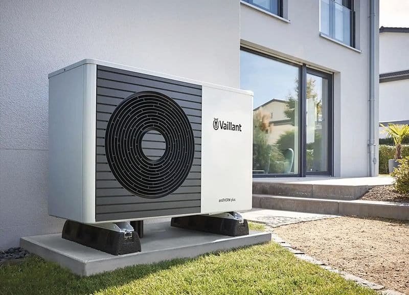 Vaillant aroTHERM Plus Heat Pump: Efficiency, R290 & Installation Guide